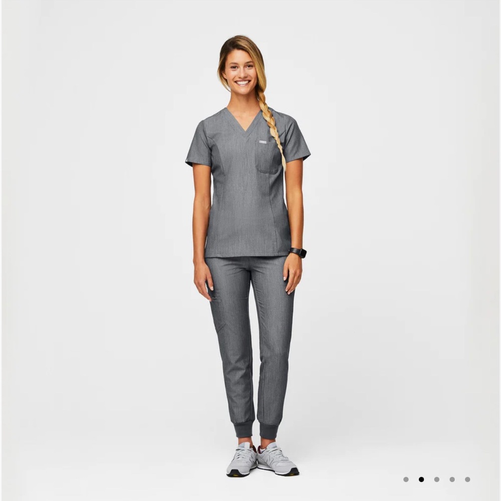 Figs scrubs set